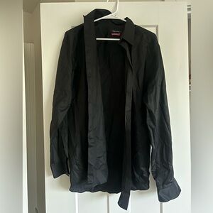 Van Heusen Men's Black Dress Shirt